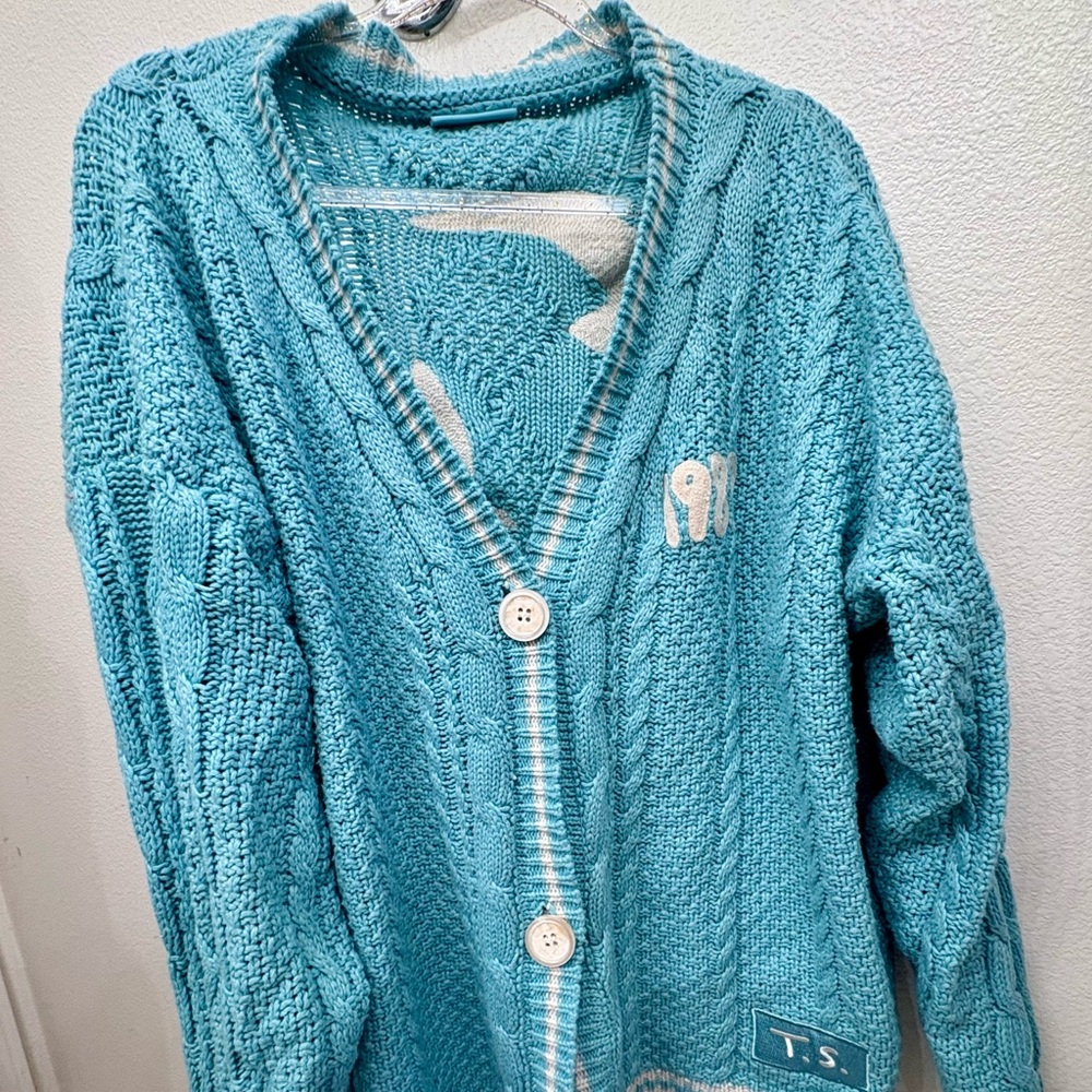 Taylor Swift Turquoise Cable Knit Cardigan
